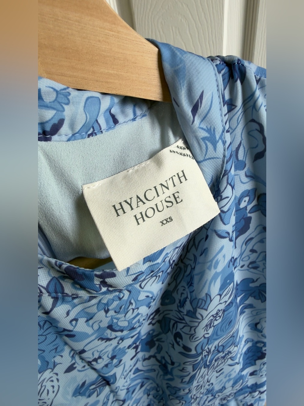 Hyacinth House Tuckernuck Blue Floral Tiered Ruffle Midi Dress XXS - Picture 5 of 5
